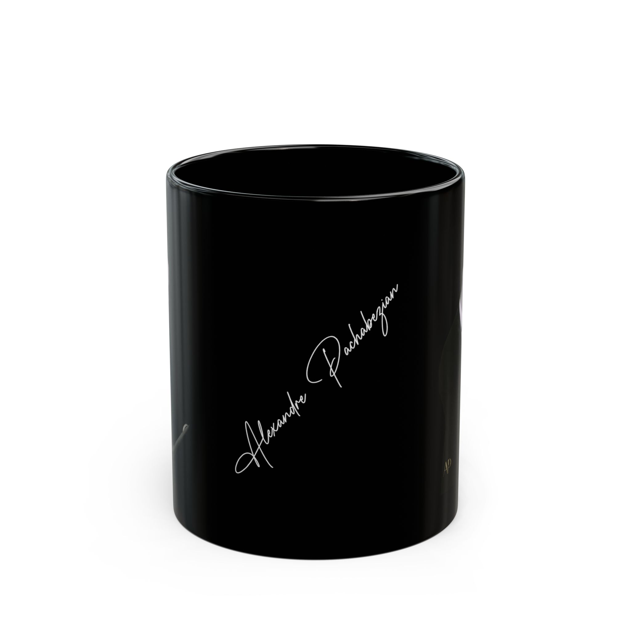 (EUR Customers) Mug en céramique noire — Portrait élégant d’Alexandre Pachabezian & design signature (11oz, 15oz) – Image 2